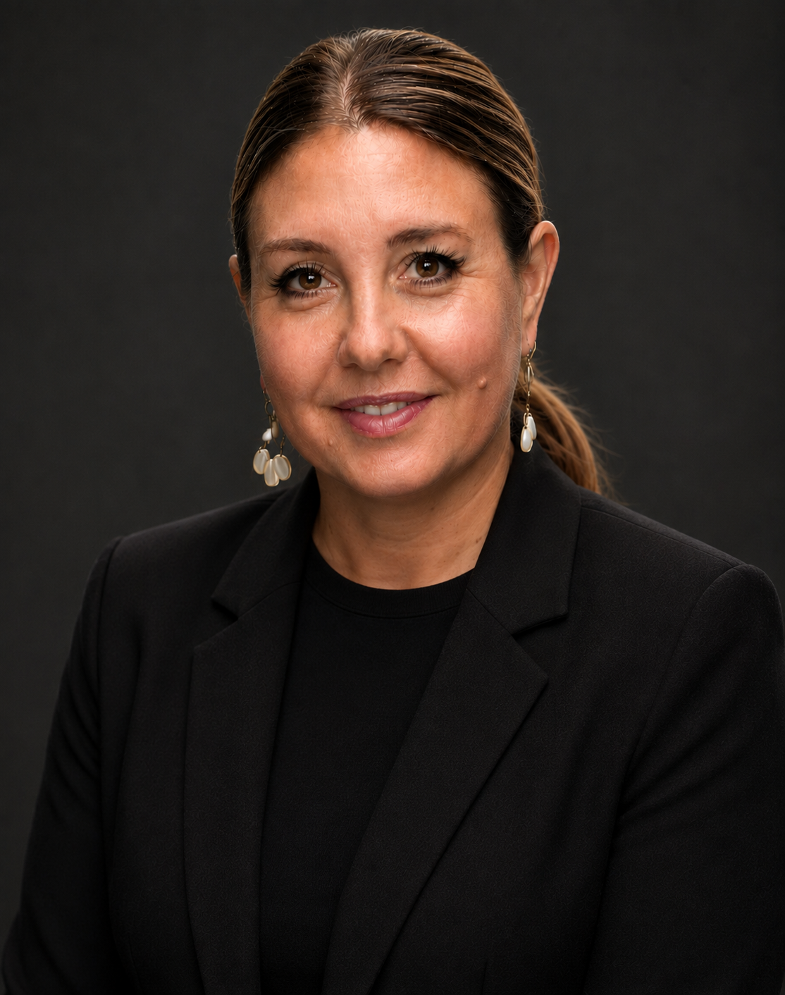 Taimi Williamson headshot