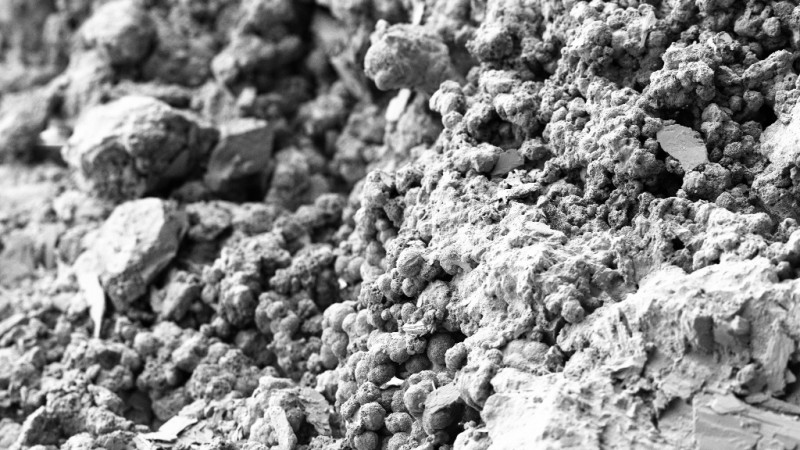 Scanning electron microscopy images showing organic material, crystals, and bacteria present on the surface of the ureteral stents