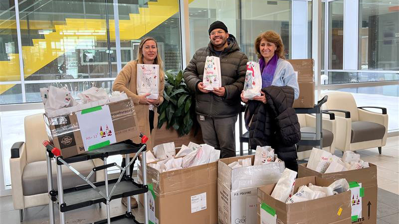 delivery of donation from cmha