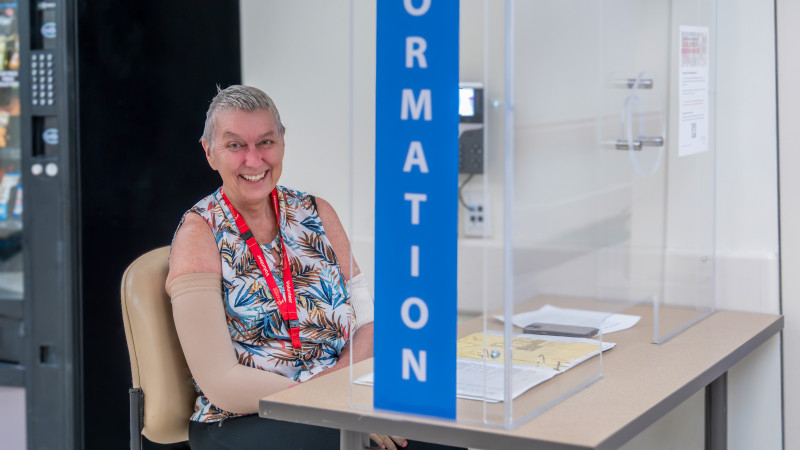 Volunteer Nancy Jennings