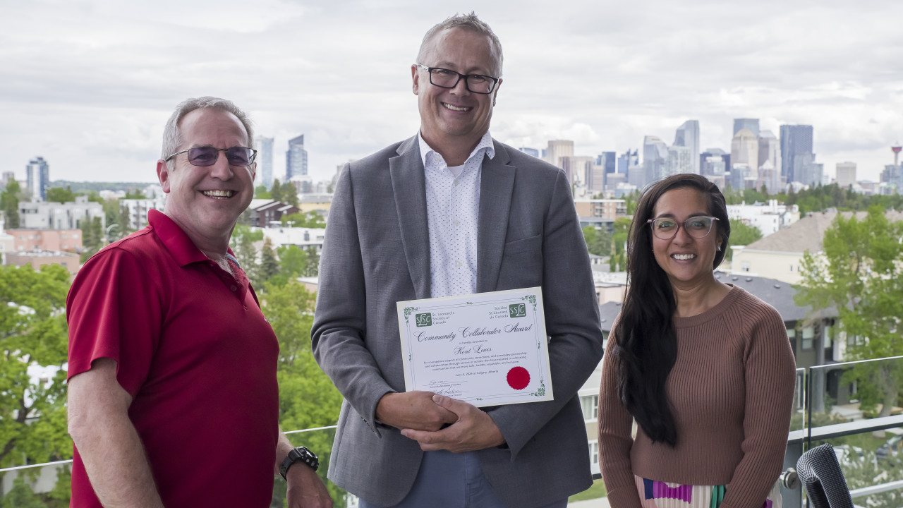 Kent Lewis (middle) received the Community Collaborator Award from St. Leonard's Society of Canada. Pictured with Michael Oates, Executive Director at St. Leonard’s Community Services, London & Region; and Anita Desai, Executive Director, St. Leonard’s Society of Canada