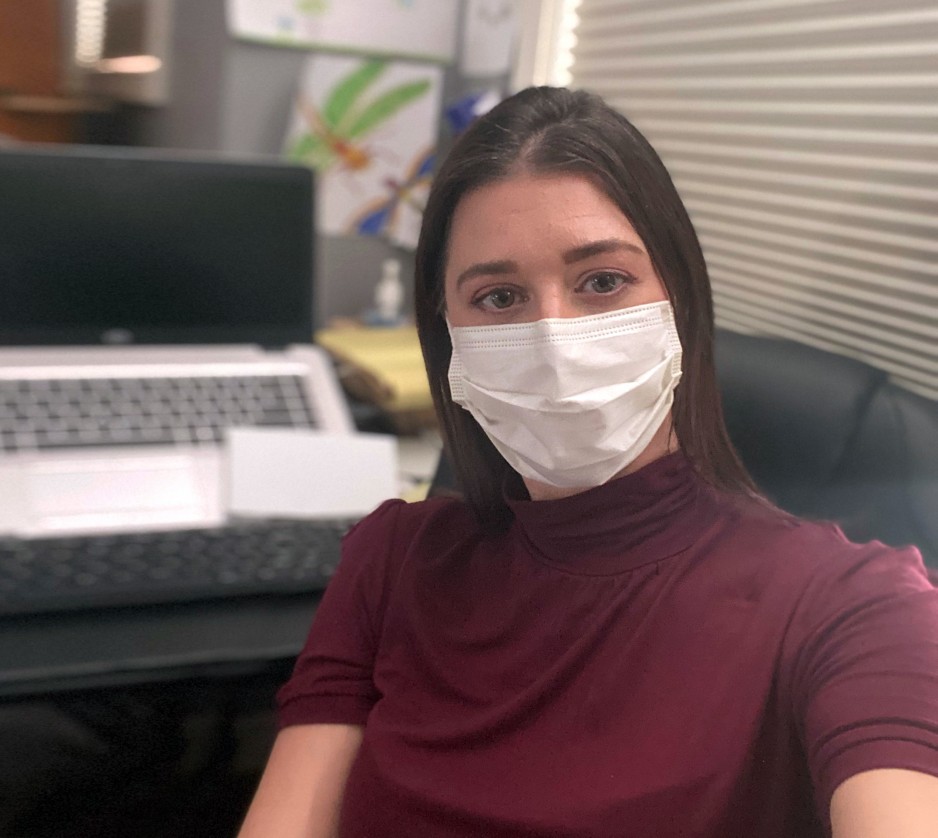 Amanda Jackman wearing mask