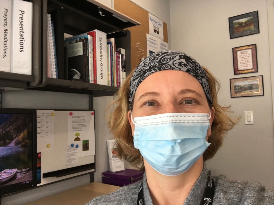 Jessica Baker wearing a mask