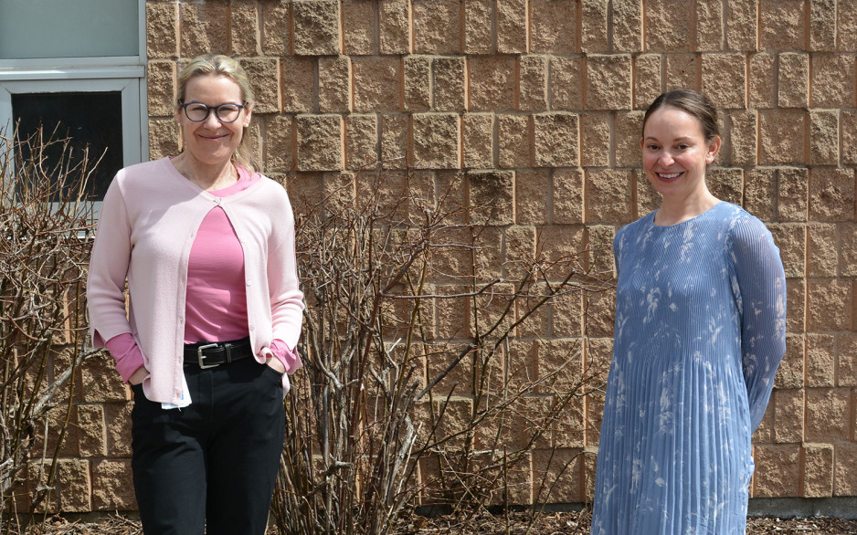 two women, Amanda Mikalachki and Dr. Sonja Reichert standing outside at the Primary Care Diabetes Support Program of St. Joseph’s