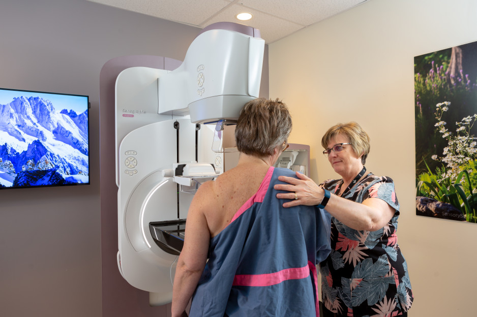 patient undergoing breast screening