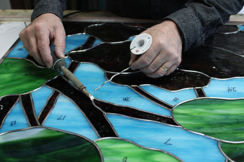 soldering joints on stain glass