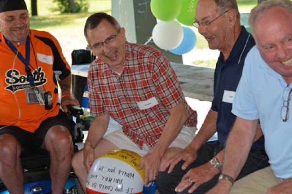 patients of the COPD program enjoy a picnic together at Gibbons Park